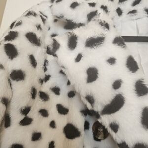 Ladies Beautiful Faux Fur  Coat